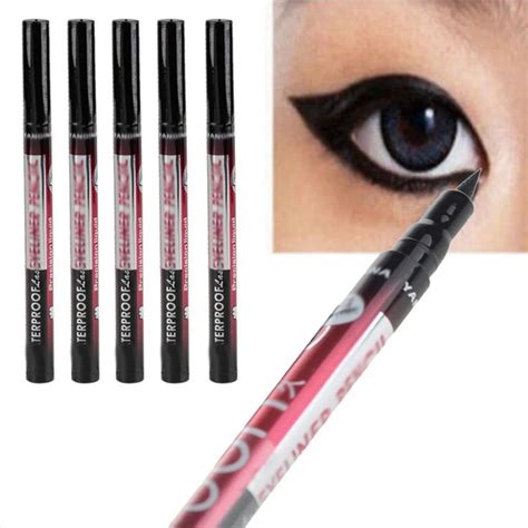 Get the Perfect Cat Eye Look with Black Magic Eye Liner